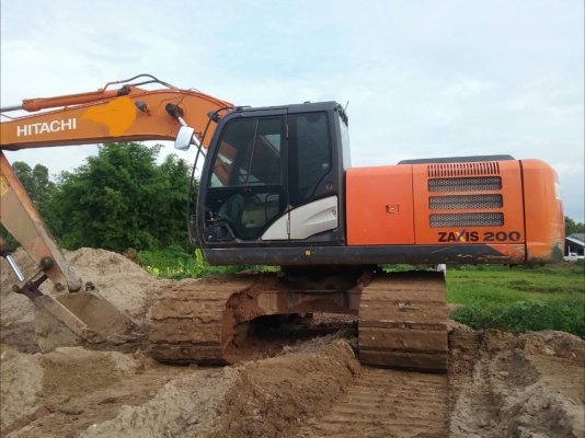 ขาย 1,895,000 HITACHI  ZX 200-5 G ปี 2012 ทำงาน 6,559 ชม. รถสวยพร้อมใช้เอกสารพร้อมโอน 090-772-3710 090-772-3708