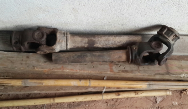 โรตาลี่ตราช้าง 180 45แรงครับ