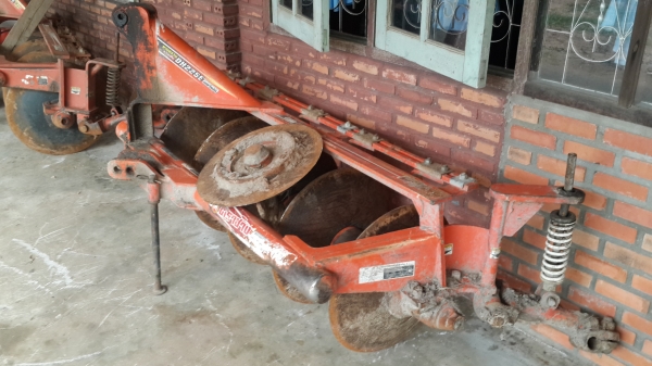 ผานพรวนตราช้าง 5x22นิ้วสภาพดีครับ