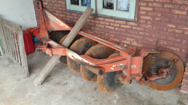 ผานพรวนตราช้าง 5x22นิ้วสภาพดีครับ