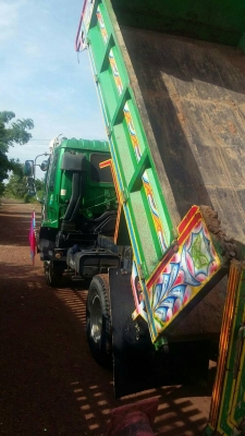 ขายหกล้อ 210 แรง ขายหกล้อ 210 แรง