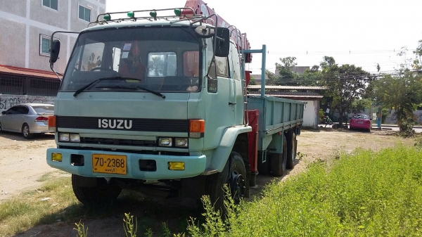 ขายด่วนรถ10ล้อ ISUZU ROCKY 210แรงม้า