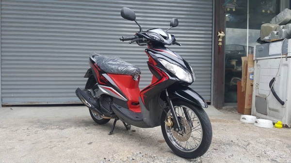 YAMAHA MIO 125  NEW รุ่น GT ไฟหน้า 2 ตา ฟรีค่าโอน