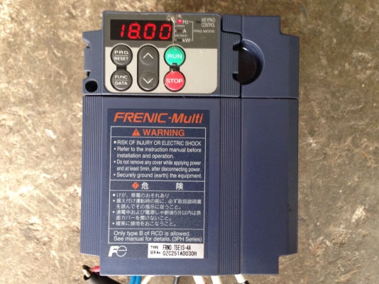 ขาย Inverter Fuji 1HP. 380V made in Japan ปรับรอบมอเตอร์ สภาพสวยมาก ตัดจากตู้ พร้อมใช้งานครับ