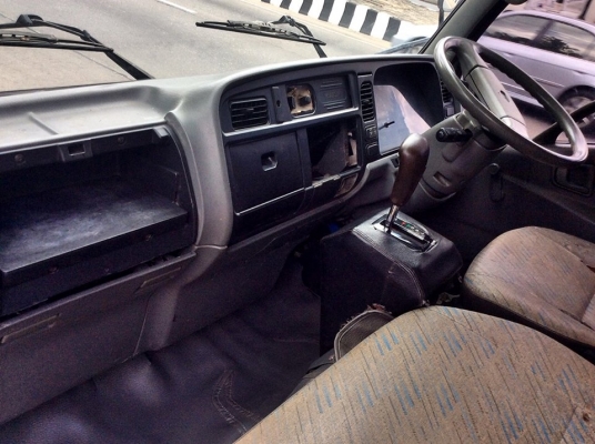 MITSUBISHI CANTER 2JZ AUTO 2006