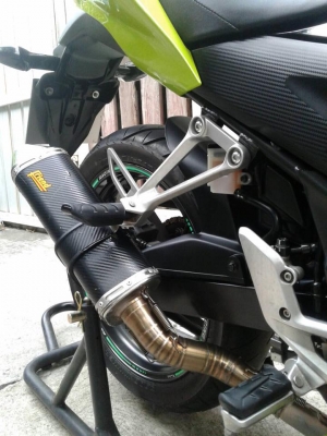 CBR 300 ปี2014 สภาพนางฟ้าสวยกริป มือ เดียวป้ายแดง ทำสีลายปี2016 ไม่มีล้มไม่มีแปะ CBR 300 ปี2014 สภาพนางฟ้าสวยกริป มือ เดียวป้ายแดง ทำสีลายปี2016 ไม่มีล้มไม่มีแปะ