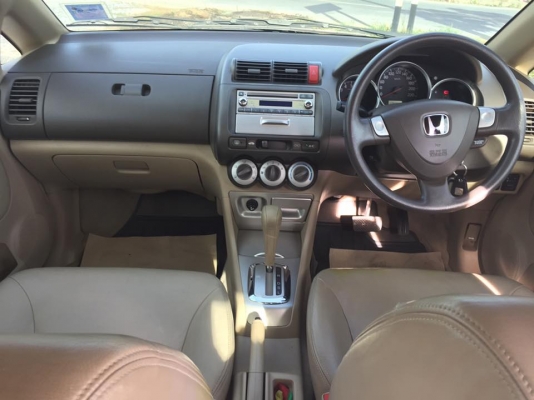 ขาย CITY ZX 1.5 V-TEC (AS) โฉม ZX ตัวท็อปสุด ปี 2006 - 2549 เกียร์ ออโต้ มี ABS AIRBAG 2 ลูก รถไม่เคยติดแก็สนะครับ รับประกันให้ครับ