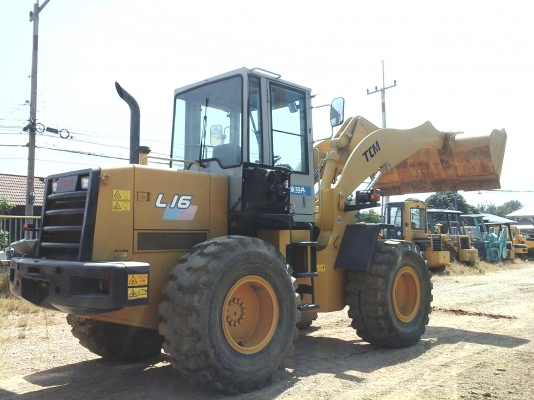 ขายรถตักล้อยาง TCM L16-2 แขนยาวเก่านอกมีแอร์เอกสารครบยังไม่ใช้งานในไทยรถสวยสภาพเต็มพร้อมใช้งานลองรถได้ที่ร้านละอองดาวแทรคเตอร์นครชัยศรี ขายรถตักล้อยาง TCM L16-2 แขนยาวเก่านอกมีแอร์เอกสารครบยังไม่ใช้งานในไทยรถสวยสภาพเต็มพร้อมใช้งานลองรถได้ที่ร้านละอองดาวแทรคเตอร์นครชัยศรี