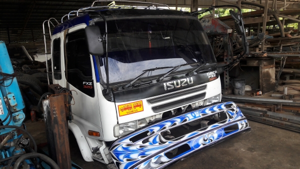 หัวเก๋ง เดก้า 10 ล้อ สภาพพร้อมใช้ อุปกรณ์ครบ ซื้อมาแล้วไม่ได้ใช้