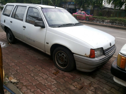 NISSAN 4 WD 720 เครื่องดีเซล sd25 / ช้างเหยียบ เครื่อง j15 / HERO เดิมๆ เครื่องดีเซล 2 แอล/opel แวนเดิม มือ1 ทะเบียแท้ ถูกๆๆๆๆ NISSAN 4 WD 720 เครื่องดีเซล sd25 / ช้างเหยียบ เครื่อง j15 / HERO เดิมๆ เครื่องดีเซล 2 แอล/opel แวนเดิม มือ1 ทะเบียแท้ ถูกๆๆๆๆ