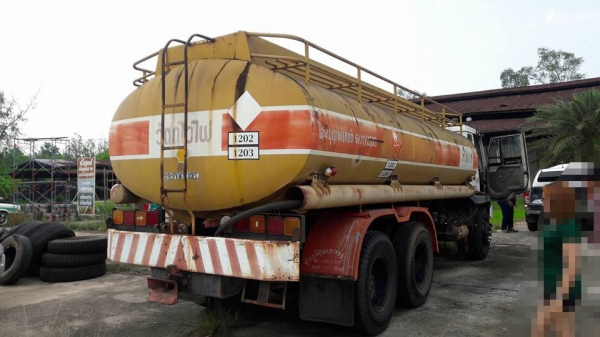 **93,000 บ.ต่อรอง/// ถังน้ำมัน/ถังน้ำ 16,000 ล.สำหรับรถ10ล้อ สภาพดี อุปกรณ์หลักครบ เดิมๆ ตามสภาพ พร้อมใช้ **ขาย ถังบรรจุน้ำมัน/ถังบรรจุน้ำ 16,000 ลิตร5ช่อง สำหรับรถบรรทุก10ล้อ สภาพดี เดิมๆ ไม่ผุ อุปกรณ์หลัก ครบ พร้อมใช้ ถังเหล็กบรรจุน้ำมันหรือจะบรรจุน้ำ ก **93,000 บ.ต่อรอง/// ถังน้ำมัน/ถังน้ำ 16,000 ล.สำหรับรถ10ล้อ สภาพดี อุปกรณ์หลักครบ เดิมๆ ตามสภาพ พร้อมใช้ **ขาย ถังบรรจุน้ำมัน/ถังบรรจุน้ำ 16,000 ลิตร5ช่อง สำหรับรถบรรทุก10ล้อ สภาพดี เดิมๆ ไม่ผุ อุปกรณ์หลัก ครบ พร้อมใช้ ถังเหล็กบรรจุน้ำมันหรือจะบรรจุน้ำ ก