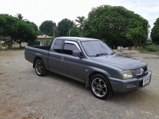 ขายรถสตาด้า ปี2000 เครื่อง 2500 พวงมาลัยเพาเวอร์ ราคาถูกๆ ขายรถสตาด้า ปี2000 เครื่อง 2500 พวงมาลัยเพาเวอร์ ราคาถูกๆ