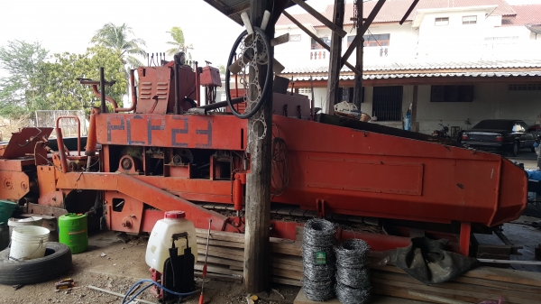 รถปูยางมิตซู4.50ม.มือสอง550,000บาท(เอกสาร)