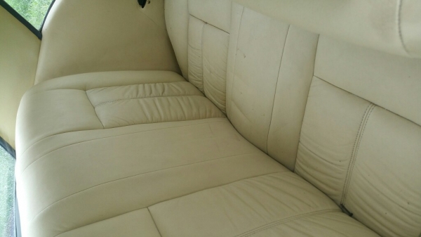 ขออนุญาติขายอะไหล่ภายใน mustang 65 ตามรายการ

1.เบาะคู่หน้า(ไม่เดิม) หุ้มหนังสีครีม ปรับไฟฟ้าได้ 5500
2. เบาะหลัง mustang 65 coupe ของเดิม หุ้มหนังสีครีม 8500 บาท หนังยังอยู่ในสภาพดี
3. หุ้มเพดาน สีครีม 2500
4. แผงประตูหุ้มหนังเทียมสีครีม คู่ละ 4500 ไม่รว