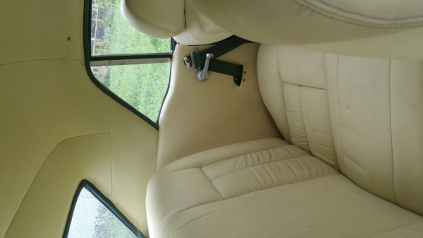 ขออนุญาติขายอะไหล่ภายใน mustang 65 ตามรายการ

1.เบาะคู่หน้า(ไม่เดิม) หุ้มหนังสีครีม ปรับไฟฟ้าได้ 5500
2. เบาะหลัง mustang 65 coupe ของเดิม หุ้มหนังสีครีม 8500 บาท หนังยังอยู่ในสภาพดี
3. หุ้มเพดาน สีครีม 2500
4. แผงประตูหุ้มหนังเทียมสีครีม คู่ละ 4500 ไม่รว