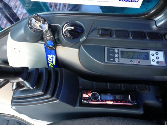 ขาย KOBELCO SK200-8 Super-X 5000 ชั่วโมง รถมีจริง ครับ ติดต่อเจ้าของโดยตรง 081-4283210 ขาย KOBELCO SK200-8 Super-X 5000 ชั่วโมง รถมีจริง ครับ ติดต่อเจ้าของโดยตรง 081-4283210