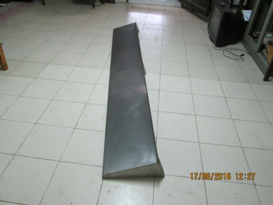 ฃั้นแสตนเลส/ยาวหนา/ใฃ้ติดผนัง/ยาว240ซม/กว้าง35ซม