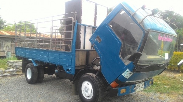 ขายหกล้อมิตซู แคนเตอร์ ขายหกล้อมิตซู แคนเตอร์