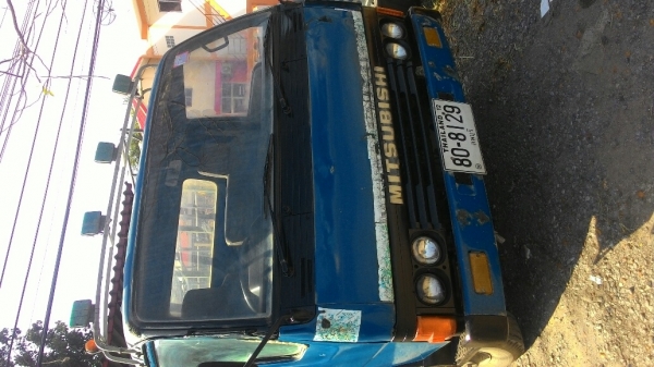 ขายหกล้อมิตซู แคนเตอร์ ขายหกล้อมิตซู แคนเตอร์