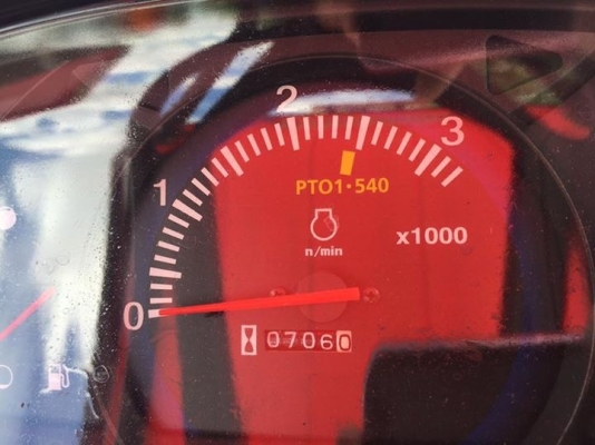 ขายรถไถคูโบต้า L36084WD2เพลา สภาพสวย พร้อมใช้งาน ขายพร้อมอุปกรณ์ ราคา 298,000 บาท สนใจโทร 081-9136451 ค่ะ หรือ ขอดูรูปเพิ่มเติมทาง line:bow6451 ค่ะ