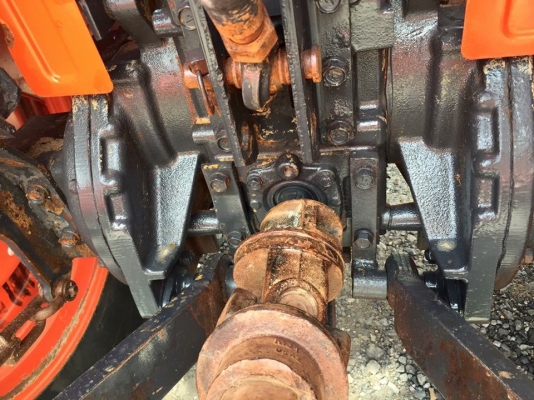 ขายรถไถคูโบต้า L36084WD2เพลา สภาพสวย พร้อมใช้งาน ขายพร้อมอุปกรณ์ ราคา 298,000 บาท สนใจโทร 081-9136451 ค่ะ หรือ ขอดูรูปเพิ่มเติมทาง line:bow6451 ค่ะ