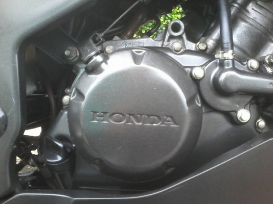 HONDA CBR 150R HONDA CBR 150R