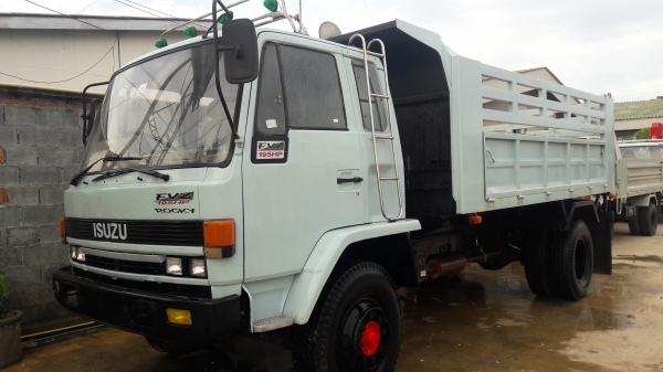 ISUZU FTR ดั้ม คัสซี FTR11H เครื่อง 6BD1-487779 -160 แรงม้า ทำสีใหม่ทั้งคัน ช่วงล่างใหญ่ สภาพพร้อมใช้ ทะเบียนพร้อมโอน ISUZU FTR ดั้ม คัสซี FTR11H เครื่อง 6BD1-487779 -160 แรงม้า ทำสีใหม่ทั้งคัน ช่วงล่างใหญ่ สภาพพร้อมใช้ ทะเบียนพร้อมโอน