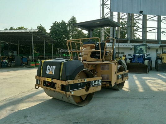 ขายรถบด7ตัน CATERPILLAR CB434C รถเก่านอกสวย นำเข้าจาก USA แท้ ไม่เคยใช้งานในไทย สภาพสวย