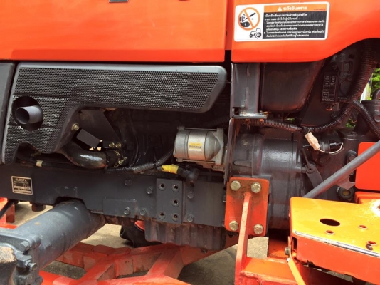 ขายรถไถ Kubota L2808 (4WD) พร้อมใบมีดหน้า และเครื่องตัดหญ้า รถใช้งาน200ชั่วโมง