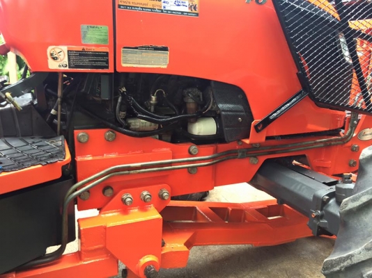 ขายรถไถ Kubota M7040 (4WD) พร้อมดันหน้า ผานพรวนช้าง พร้อมใช้งานครับ ขายรถไถ Kubota M7040 (4WD) พร้อมดันหน้า ผานพรวนช้าง พร้อมใช้งานครับ