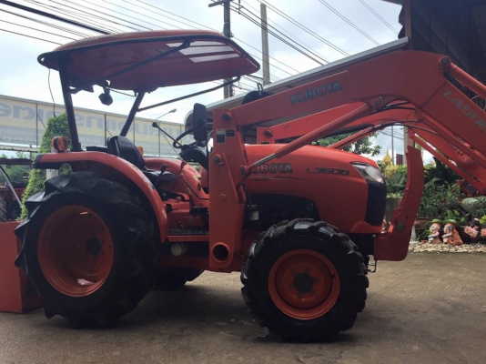 ขายรถไถ Kubota L3608(4WD) พร้อมชุดบุ้งกี๋ รถสวย เดิมๆ พร้อมใช้งาน ขายรถไถ Kubota L3608(4WD) พร้อมชุดบุ้งกี๋ รถสวย เดิมๆ พร้อมใช้งาน