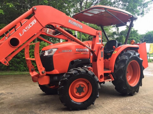 ขายรถไถ Kubota L3608(4WD) พร้อมชุดบุ้งกี๋ รถสวย เดิมๆ พร้อมใช้งาน