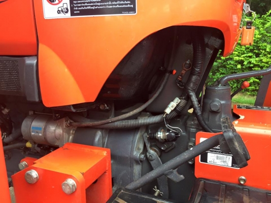 ขายรถไถ Kubota L3608(4WD) พร้อมชุดบุ้งกี๋ รถสวย เดิมๆ พร้อมใช้งาน