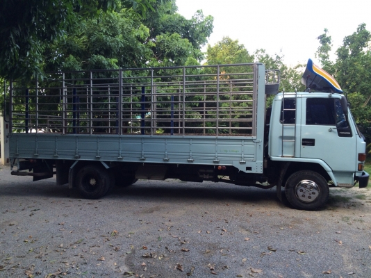 รอ๊คกี้  195  แรง เทอร์โบ  ยาว 6 เมตร  รถสภาพพร้อมใช้งาน  ราคา  495,000 บาท