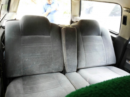 ขาย ISUZU TFR 2500  VAN รถสวยสภาพดี