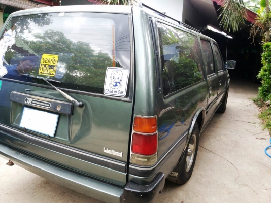 ขาย ISUZU TFR 2500  VAN รถสวยสภาพดี