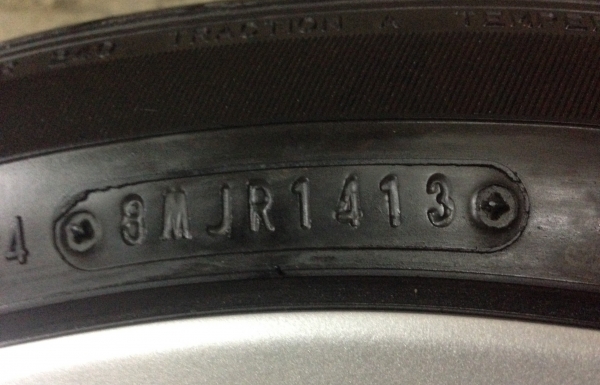 แม็ก4รู100 Mazda พร้อมยาง 185-55-15