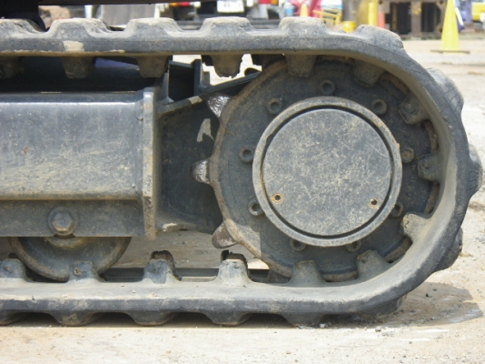 รถขุดจิ๋ว Komatsu PC08UU-1F ขนาดแค่ 800 กก. นำเข้าจากญี่ปุ่น เอาขึ้นกระบะได้สบาย ๆ