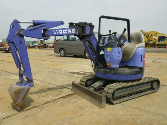 รถขุดจิ๋ว Komatsu PC08UU-1F ขนาดแค่ 800 กก. นำเข้าจากญี่ปุ่น เอาขึ้นกระบะได้สบาย ๆ