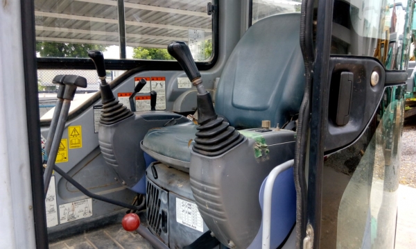 ขายครับ SK135SR-1ES YY04-08652 นำเข้าจากญ๊่ปุ่นครับ