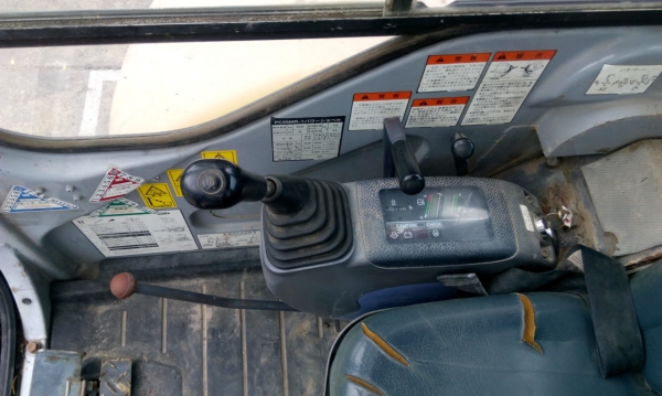 ขายครับ SK135SR-1ES YY04-08652 นำเข้าจากญ๊่ปุ่นครับ