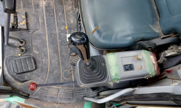 ขายครับ SK135SR-1ES YY04-08652 นำเข้าจากญ๊่ปุ่นครับ