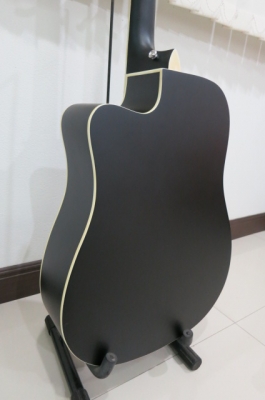 กีต้าร์โปร่ง ใหญ่ คอเว้า 41 นิ้ว CB SKY สีดำ ขัดด้าน สวยมาก ขอบขาว ของใหม่ มือหนึ่ง