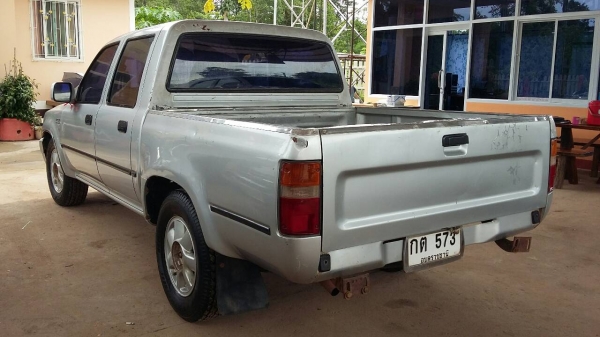 HILUX MIGHTY X 4ประตูสวยกิ๊ก HILUX MIGHTY X 4ประตูสวยกิ๊ก