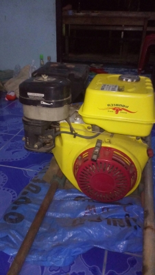 ขายเครื่องเบนซิล 13 แรง ยี่ห้อควายทองพร้อมหางเรือง 3K ขนาด 8 นิ้ว