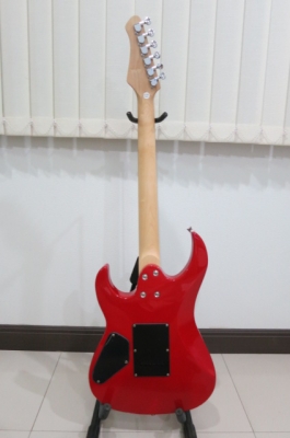 กีต้าร์ไฟฟ้า Perfect ทรงไอบาเนส 24 Fret ของใหม่ รุ่น EG-90 สีแดง ทรงสวย