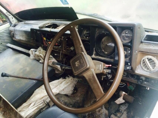 หัวรถอีซูซุ JCM