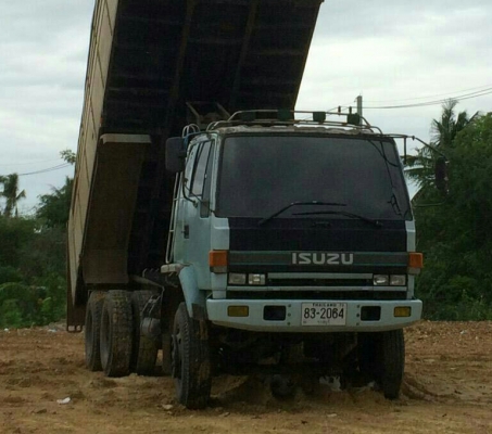 สิบล้อ อีซูชุ ร็อค195นางฟ้า ปี39 เกียร์ฟูเลอร์ ช่วงล่าง 2เพาใหญ ดั้มกะบะมีเนียม สภาพดีสวยพร้อมใช้ ทะเบียนพร้อมโอน สิบล้อ อีซูชุ ร็อค195นางฟ้า ปี39 เกียร์ฟูเลอร์ ช่วงล่าง 2เพาใหญ ดั้มกะบะมีเนียม สภาพดีสวยพร้อมใช้ ทะเบียนพร้อมโอน