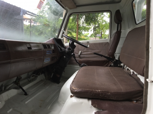 ขายหกล้อ Hino FB112 WO4D 117 แรงม้า