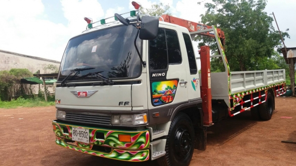 ขายด่วน รถ 6 ล้อ บรรทุกติดเครน HINO FF 195 แรงม้า